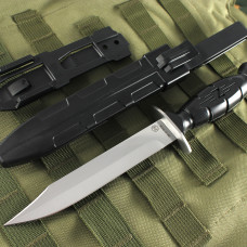 Обзор черного ножа «За Победу!» с адаптерами для ремня, разгрузки и molle